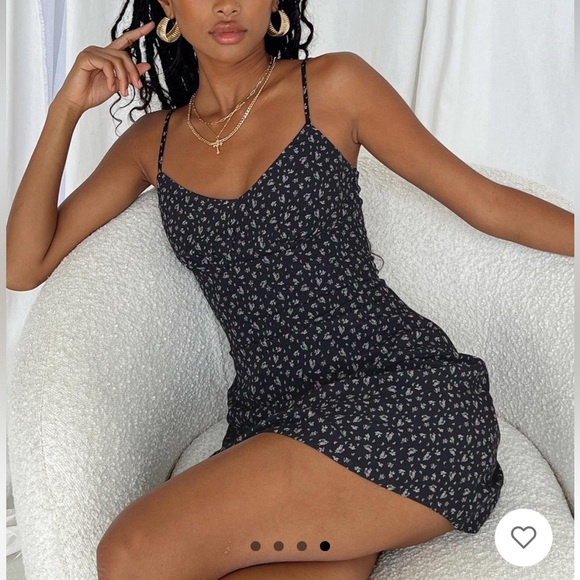 Princess Polly Jaye Mini Dress | Black and Pink Floral - Picture 1 of 4